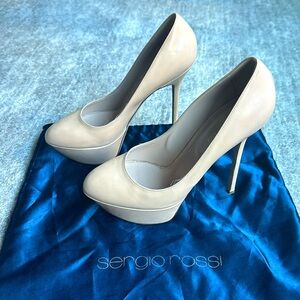 Sergio Rossi Manhattan platform pumps